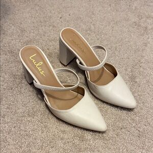 Lulu's Women's Ivory Pointed Toe Block Heel Mules